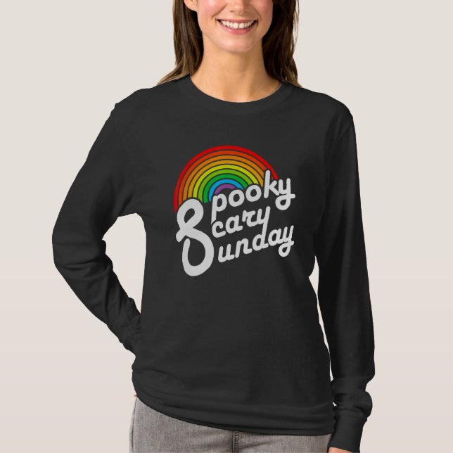 Spooky Scary Sunday Trendy Retro Rainbow T-Shirt (Vorderseite)