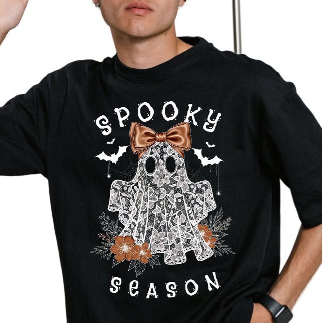 Spooky Season Halloween  T-Shirt (Von Creator hochgeladen)