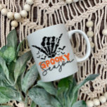 Spooky Season Spooky Tasse<br><div class="desc">Lasst uns spucken! Halloween und Chill Zeit, also gemütlich und genießen Sie eine Tasse Kaffee, Tee oder Kakao in einer spukhaften Tasse!</div>