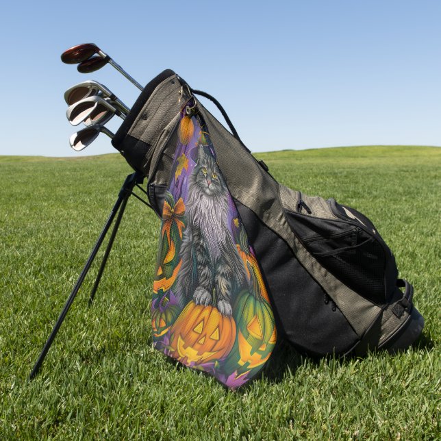 Spooky Siberian Cat Halloween Hexe und Kürbis Golfhandtuch (Gras)