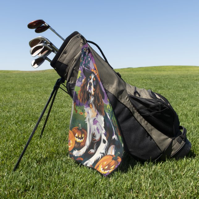 Spooky Springer Spanier Halloween Hexenkürbis Golfhandtuch (Gras)
