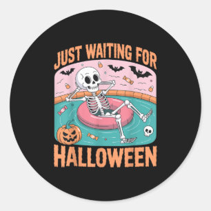 Spooky Summer Skeleton gerade zu Halloween Gewarte Runder Aufkleber