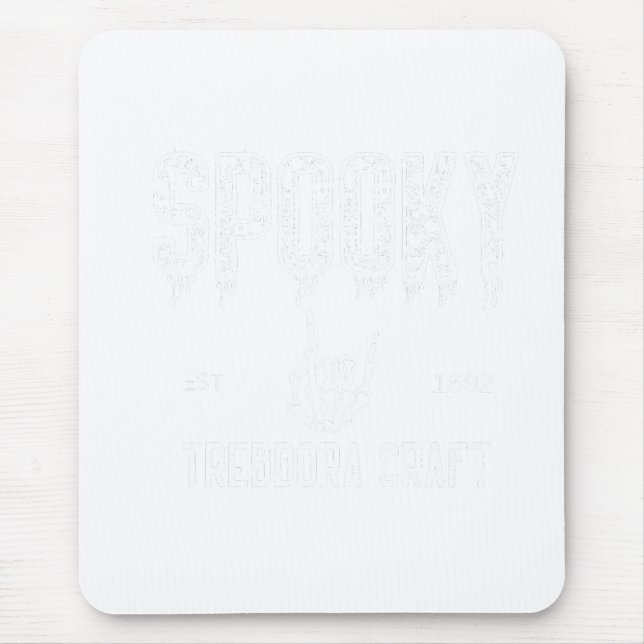Spooky Vibes: Halloween Graphic T-Shirt Mousepad (Vorne)