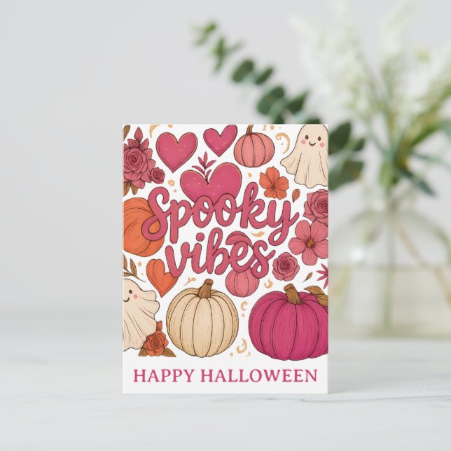 Spooky Vibes — Halloween Postkarte (Stehend Vorderseite)