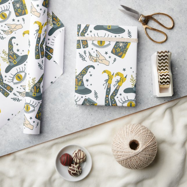 Spooky vibes Halloween symbols pattern Geschenkpapier (Kunsthandwerk)