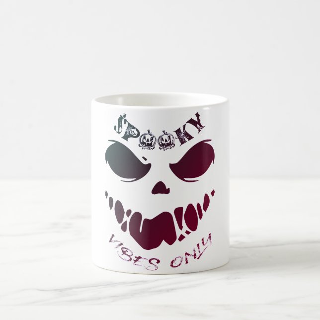 Spooky Vibes Only-Halloween Monster  Verwandlungstasse (Mittel)