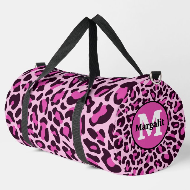 Sport Empreinte de léopard rose Monogramme Grand sac Duf (Coin gauche)