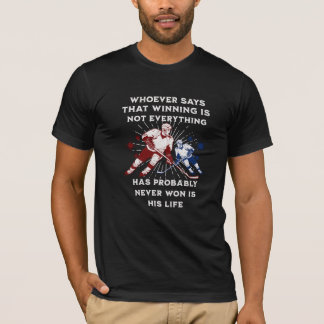 Sportleidenschaftliche Eishockey mit einem klugen  T-Shirt