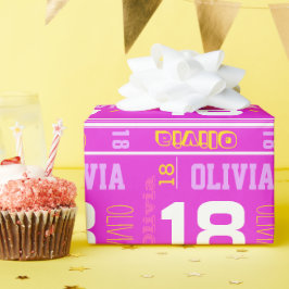Sportlermädchen individuelle Name 18. Geburtstagsp Geschenkpapier