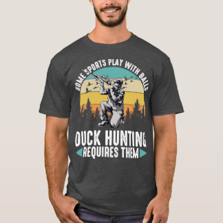 Sportliche Spiele mit Balls Entenjagd erfordert T-Shirt