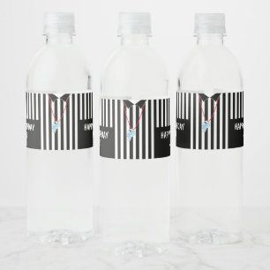 Sportreferent mit Whistle Water Flasche Label