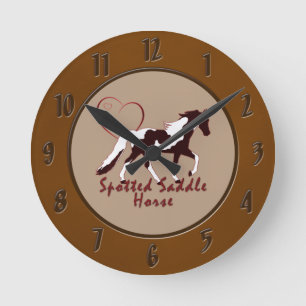 Spotted Saddle Horse Hearts Runde Wanduhr