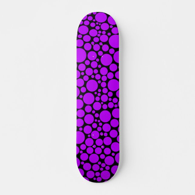 Spotty - Lila auf Black Skateboard (Vorne)
