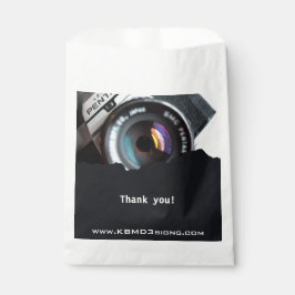 Sprichwort Vielen Dank, Schwarz-weiß Fotograf Geschenktütchen