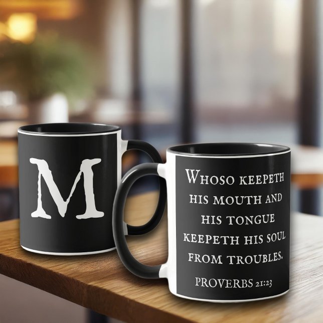 Sprichwörter der Black Bible Verse 21:23 KJV Monog Tasse (Von Creator hochgeladen)