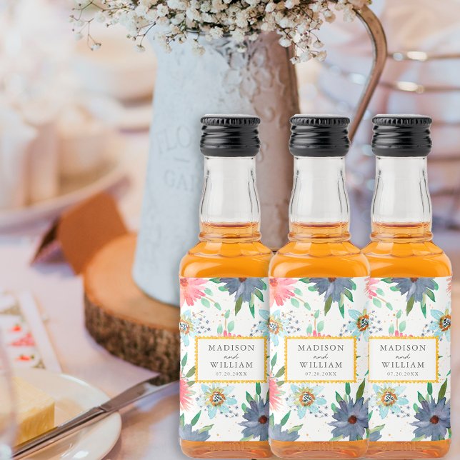 Spring Boho Chic Greenerity Wildblume Gastgeschenk Alkoholflaschenetikett (Von Creator hochgeladen)