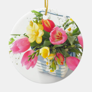 Spring flowers in basket keramikornament