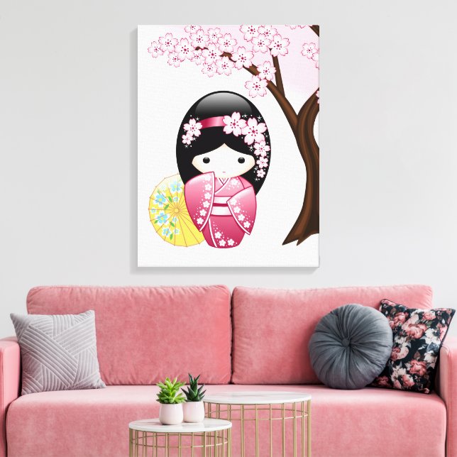 Spring Kokeshi Doll - Niedliches japanisches Geish Leinwanddruck (Insitu (Wohnzimmer))