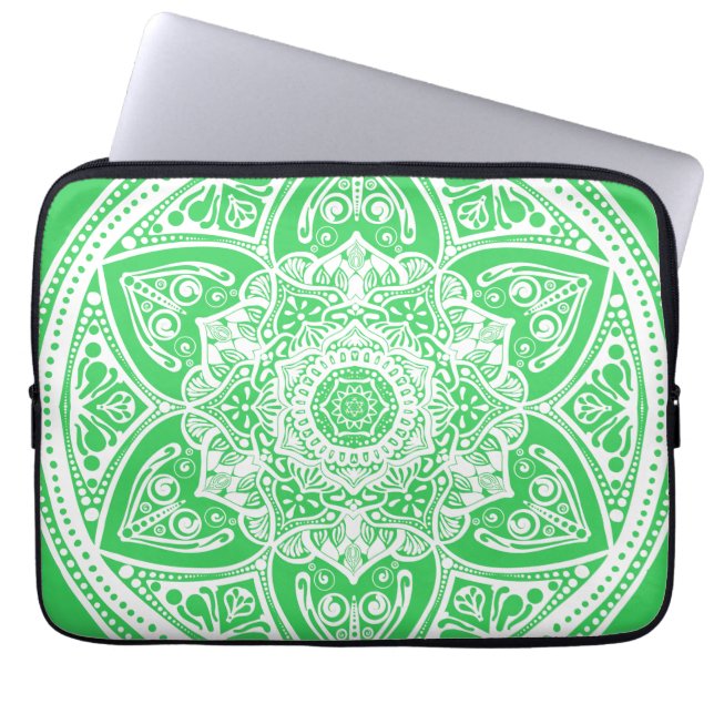 Spring Mandala Laptopschutzhülle (Vorderseite)