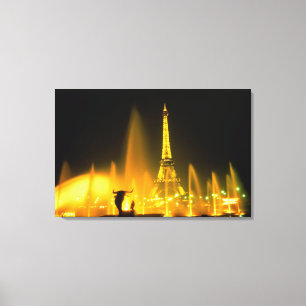 Springbrunnen am weltberühmten Eiffelturm Paris Leinwanddruck
