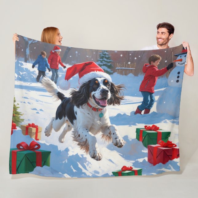 Springer Spaniel Running Snow mit Weihnachtshut Fleecedecke (Beispiel)