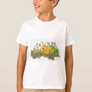 Springtime Bunnies in einem Bereich der Blume T-Shirt