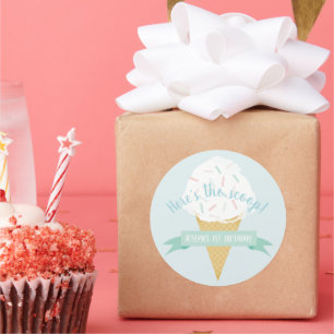 Sprinkles Ice Cream Hier ist der Scoop Geburtstag Runder Aufkleber