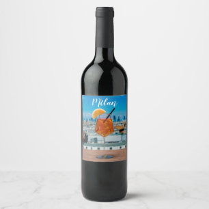 Spritz Cocktail auf einem Tisch mit Blick auf Mail Weinetikett