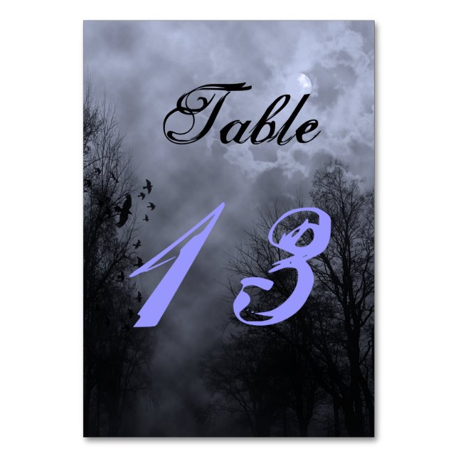Spuk Halloween Sky Blue Mist Tischkarte Tischnummer (Vorderseite)