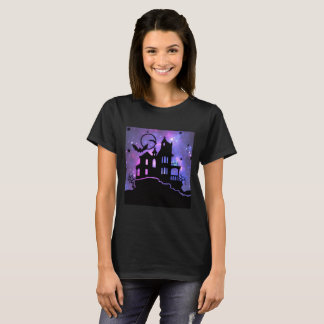Spukhaus in der Nacht T-Shirt