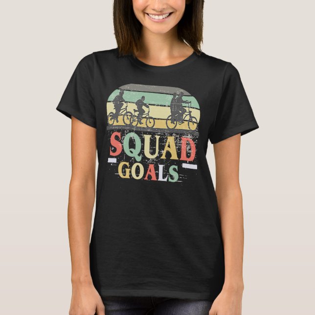 Squad Goals Life Goals Retro Bicycle Buddies Chris T-Shirt (Vorderseite)