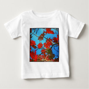 Square Foto - Rote Herbstblätter Baby T-shirt