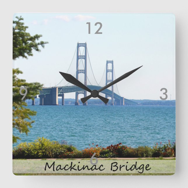 Square Wall Clock/Mackinac Bridge Quadratische Wanduhr (Vorderseite)
