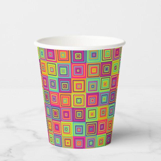Squares Pattern Pappbecher (Vorderseite)