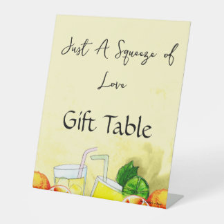 Squeeze der Liebe Lemonade Lemon Citrus Brautparty Sockelschild