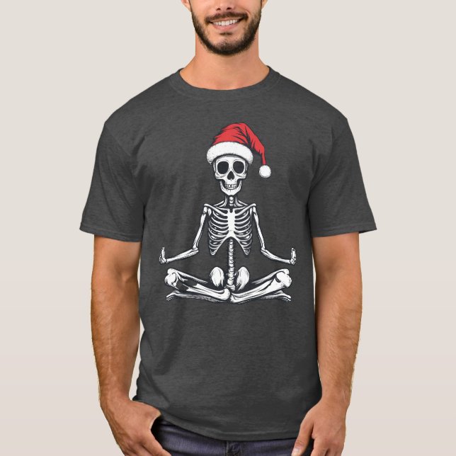 Squelette drôle faire du yoga sur Halloween TShirt (Devant)