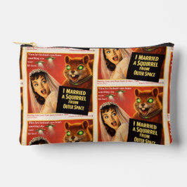 Squirrel from Outer Space Zubehörtasche