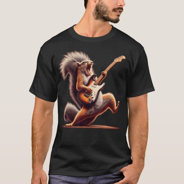 Squirrel Playing Guitar T-Shirt (Vorderseite)