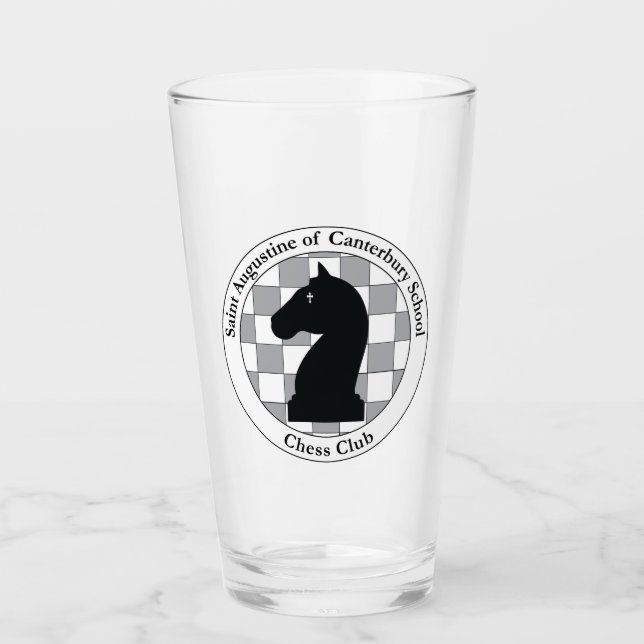 St. A's Chess Club Boire du verre (Devant)