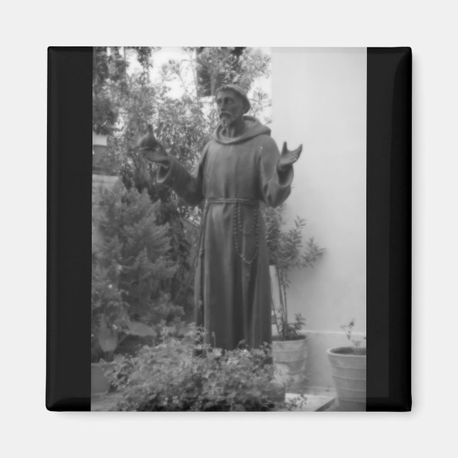 St. Francis Magnet (Vorne)