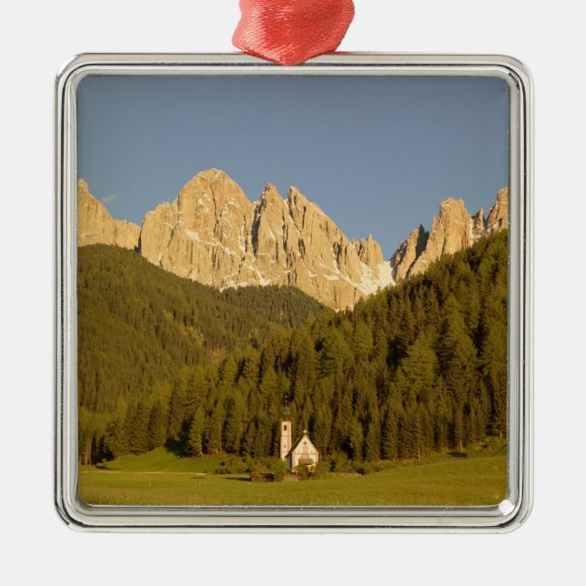 St Giovanni, Val di Funes, Dolomiten, Italien Silbernes Ornament (Vorne)