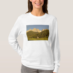 St. Giovanni, Val di Funes, Dolomiten, Italien T-Shirt