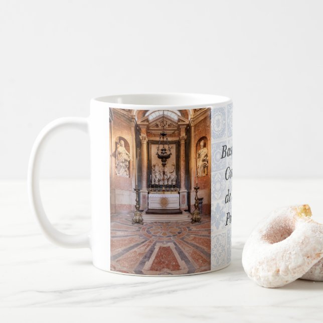 St. Gregory und St. Ambrose. Barockstatuen Kaffeetasse (Mit Donut)