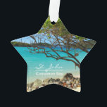 St John Cinnamon Bay Beach Round Ornament<br><div class="desc">Schöne St. John Island, Cinnamon Bay Beach Sterne Zierdekoration! Dieses wunderschöne, zweiseitige tropische Dekor bietet einen atemberaubenden Blick auf den beliebten Strand von St. John USVI, Cinnamon Bay! Dieser Schmuck kommt auch in verschiedenen Formen! Es ist eine wunderbare Ergänzung zu Ihrer Schmuckkollektion und ein großes Geschenk für Familie oder Freunde...</div>