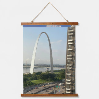 St. Louis Arch vom Hotelzimmer Wandteppich Mit Holzrahmen