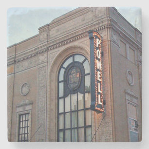 St. Louis, Powell Hall, Saint-Louis-Marmor-Unterse Steinuntersetzer