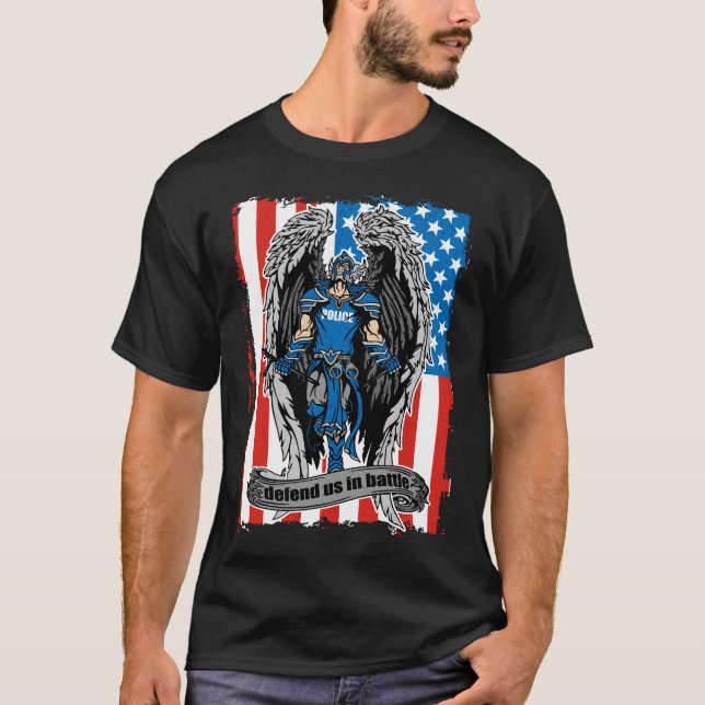 St- MichaelPolizeibeamten verteidigen uns im Kampf T-Shirt (Vorderseite)