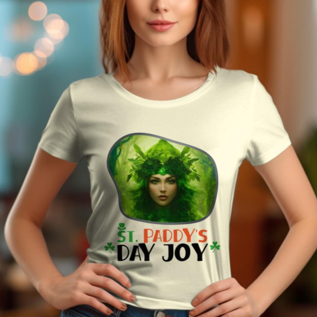 St. Paddy's Day joy - Emerald Isle Revelry T-Shirt (Von Creator hochgeladen)