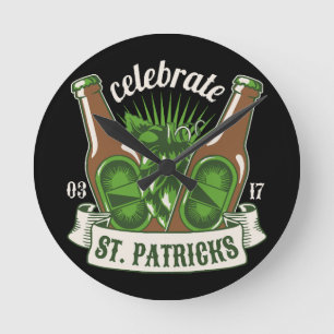 St. Patrick Day Runde Wanduhr