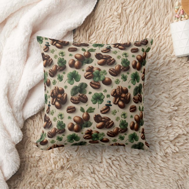 St. Patrick’s Day Kaffee & Shamrock-Muster Kissen (Decke)